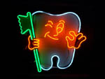 NS093-dental-winking-tooth